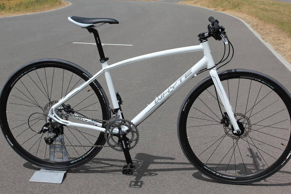 Whyte hybrid online bike